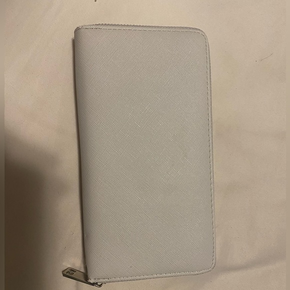 Women’s clutch (wallet) - Picture 2 of 4